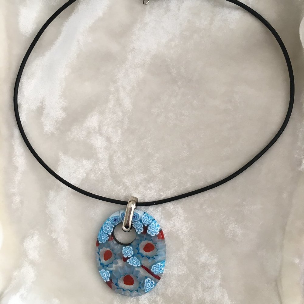 Beautiful unique venetian glass pendant